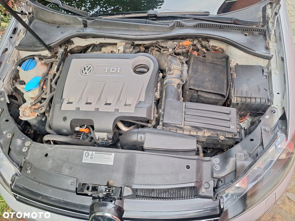 Volkswagen Golf - 12
