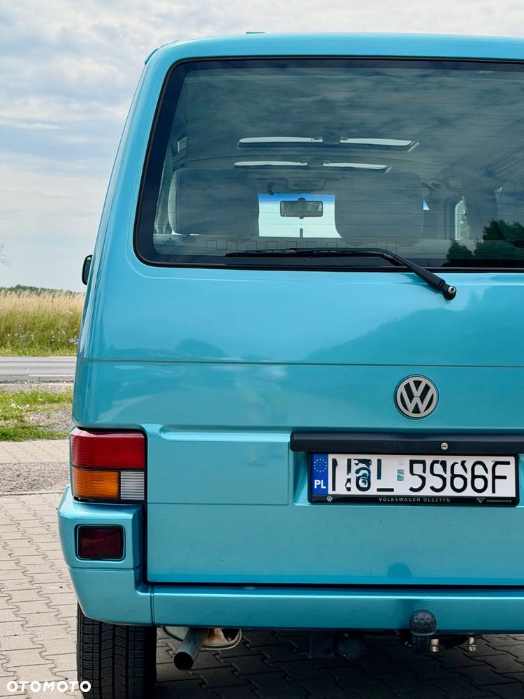 Volkswagen Multivan - 31