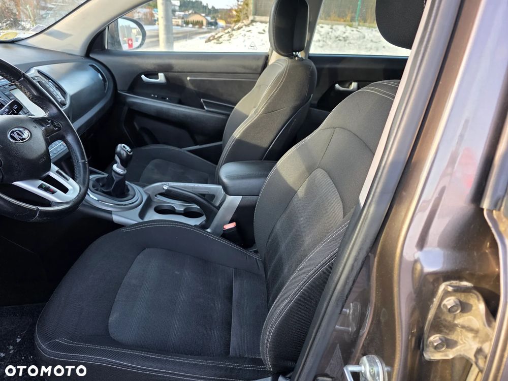 Kia Sportage 1.7 CRDI 2WD Vision - 11