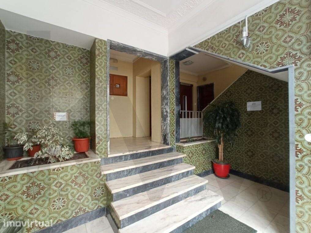 Apartamento T3 no Carregado - Grande imagem: 2/16