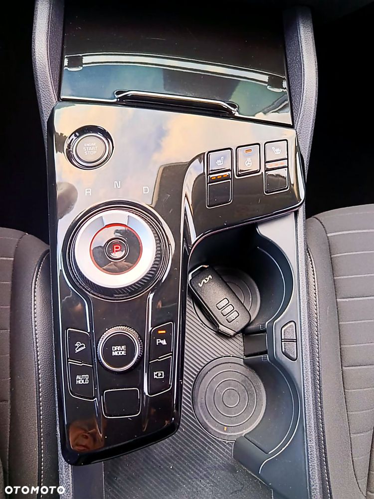 Kia Sportage ver-1-6-t--gdi-hev-executive-2wd - 29