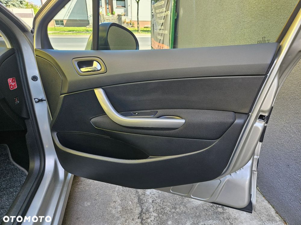 Peugeot 308 - 17