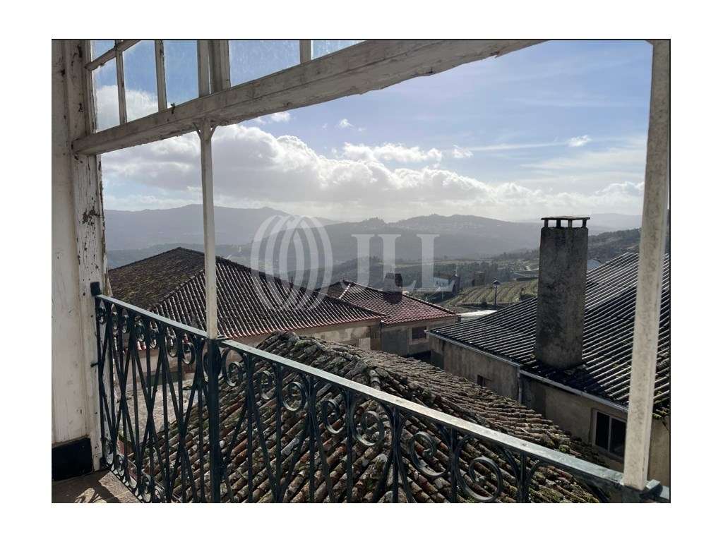 Moradia T3, para reabilitação, em São Cosmado, Viseu - Grande imagem: 5/13