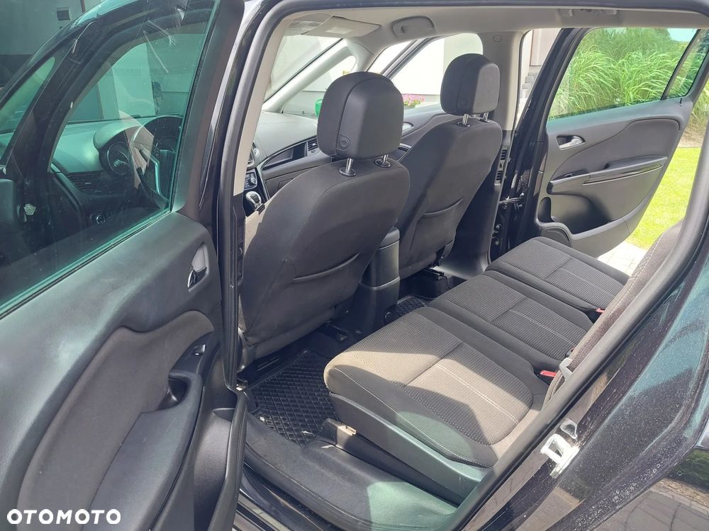 Opel Zafira - 6