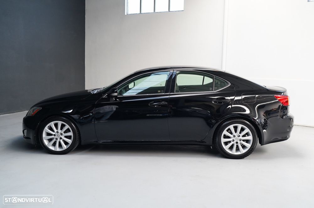 Lexus IS 220 d P.Executive 2G - 20