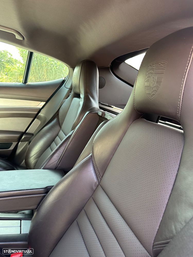 Porsche Panamera Platinum Edition - 9