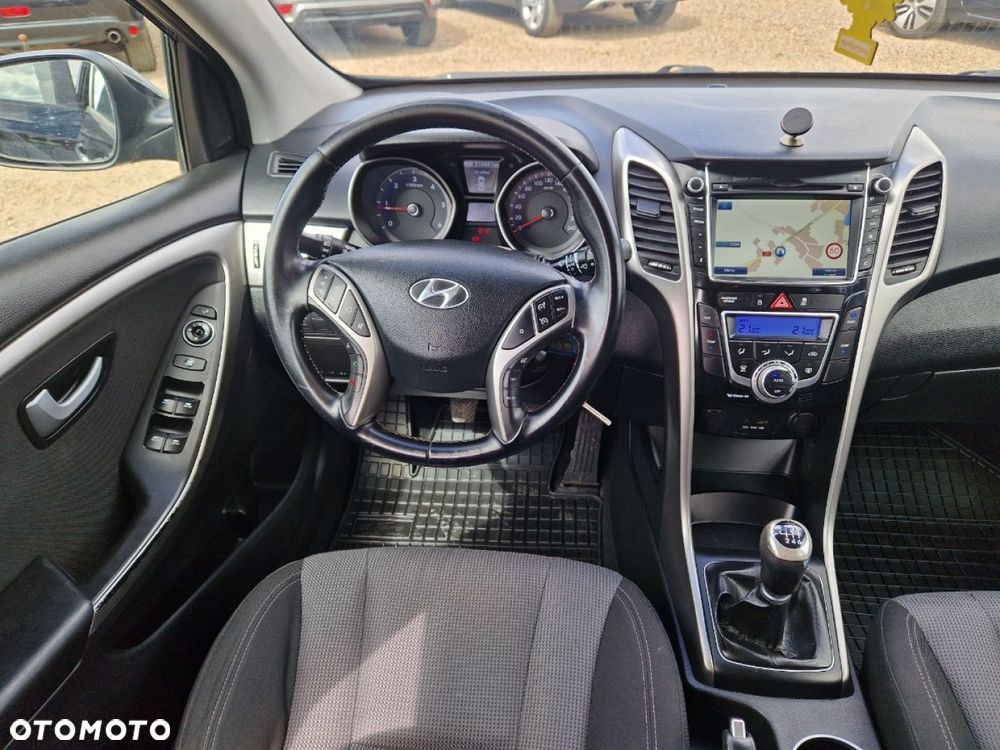 Hyundai i30 1.6 CRDi Premium - 15