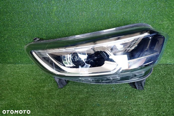 RENAULT KADJAR LIFT 18- reflektor prawy lampa prawa - 1