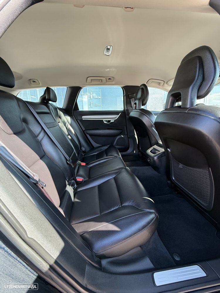 Volvo V90 D4 AWD Geartronic Momentum - 9