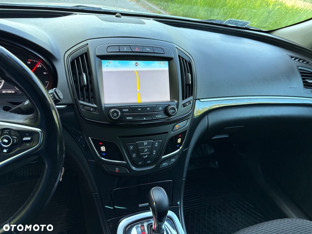 Opel Insignia - 27