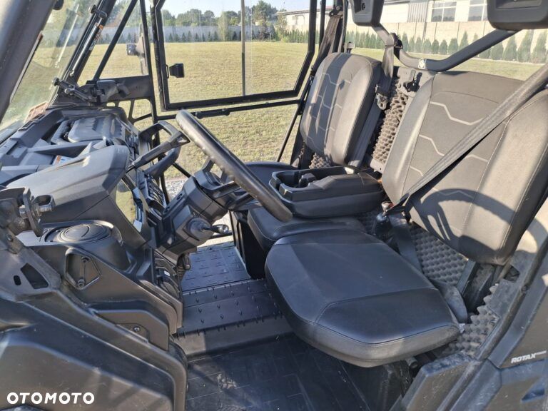 Can-Am Inny - 11
