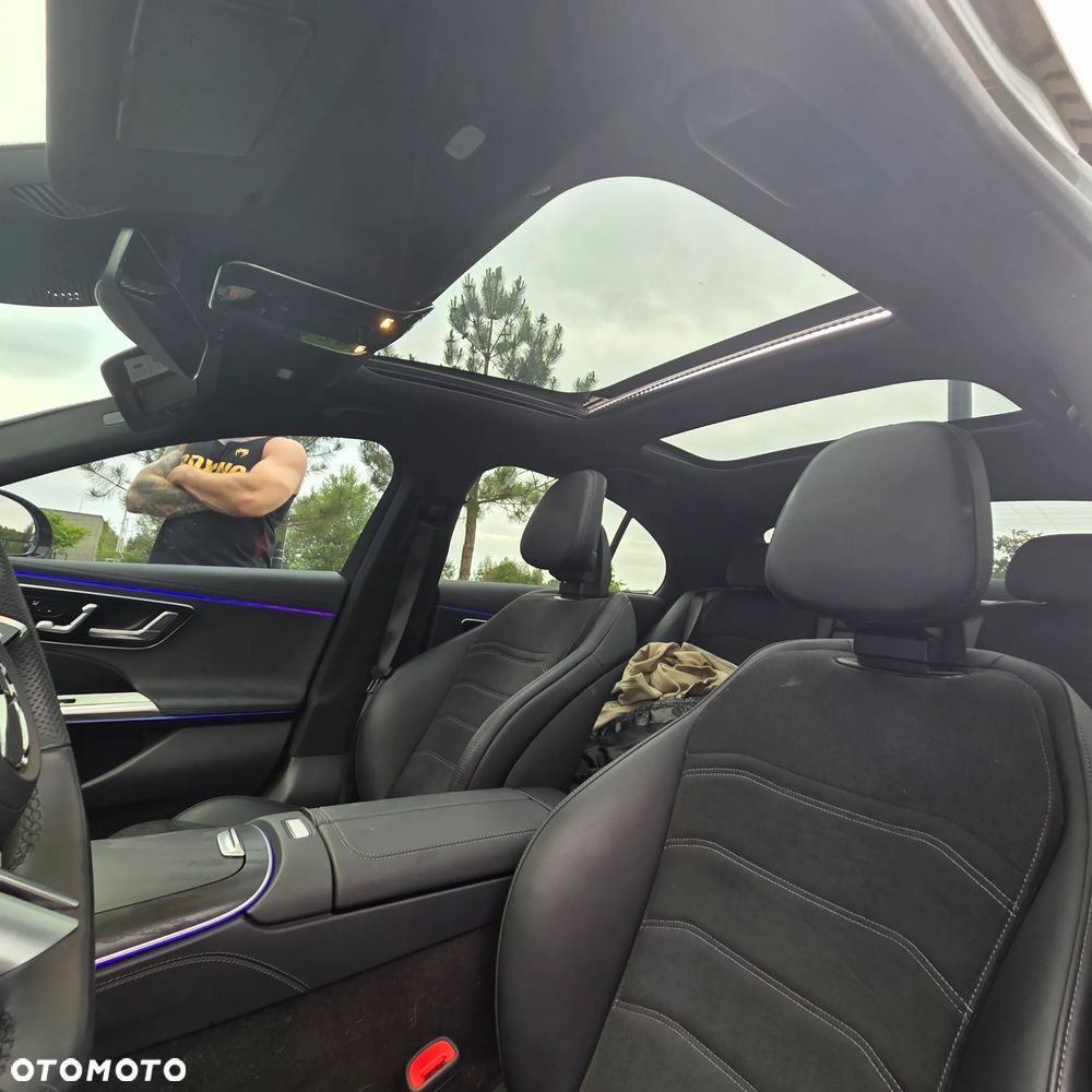 Mercedes-Benz Klasa E 220 d mHEV 4-Matic AMG 9G-Tronic - 6