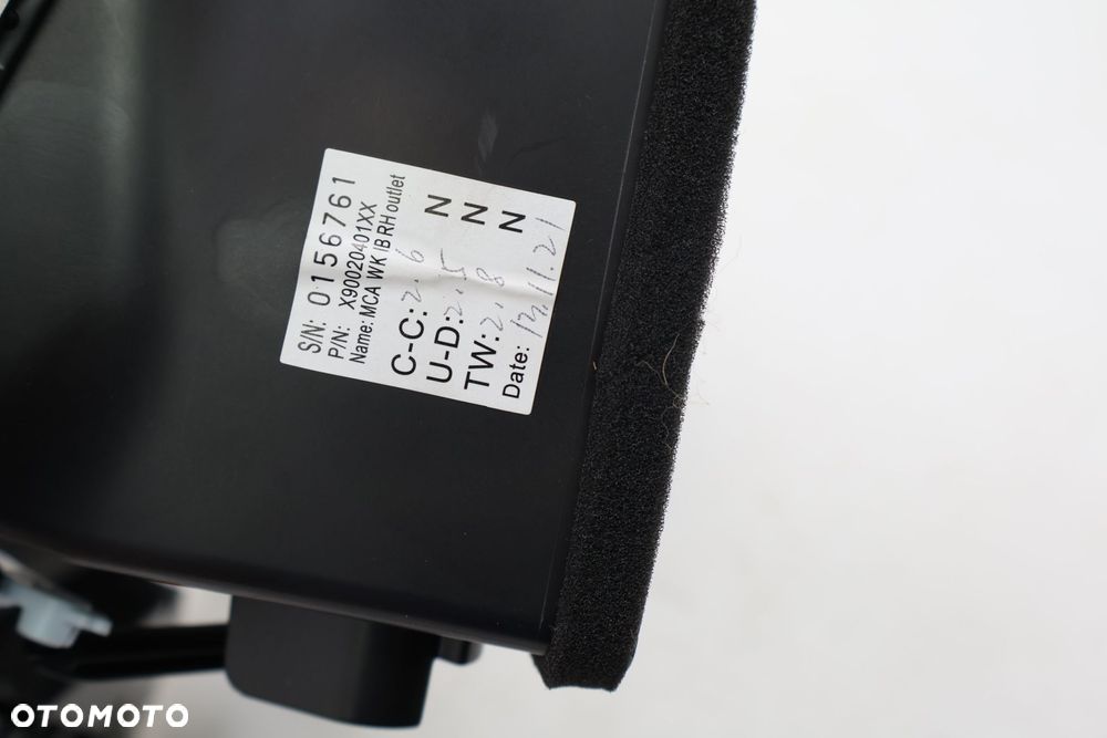 JEEP GRAND CHEROKEE WK2 OSŁONA RAMKA RADIA 90020301, 90020401 - 10