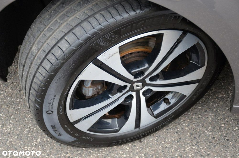 Renault Grand Scenic - 10