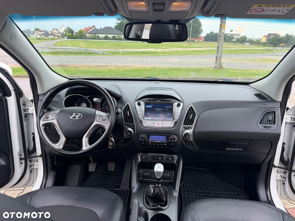 Hyundai ix35 1.7 CRDi Style 2WD - 24