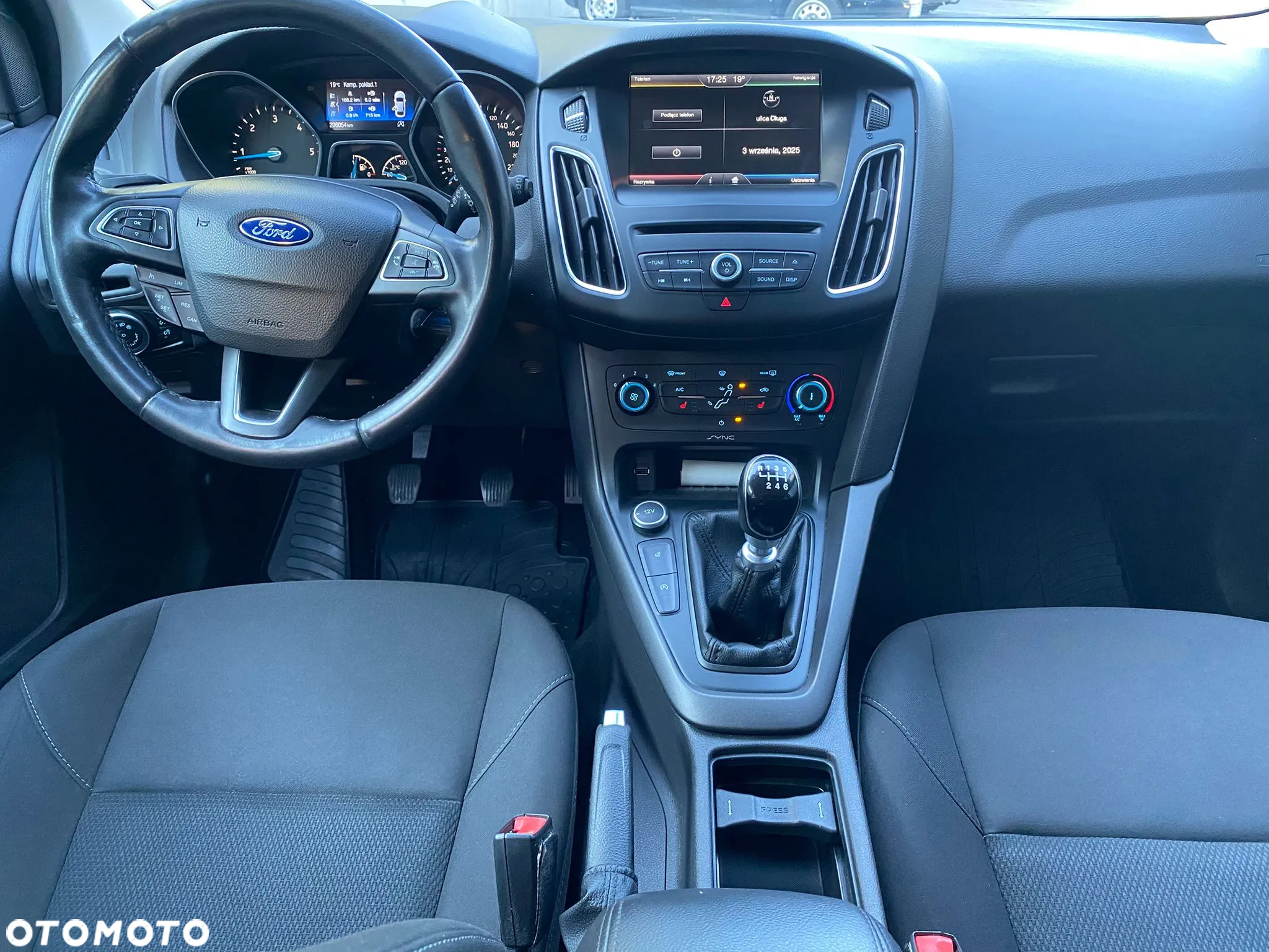 Ford Focus 1.5 TDCi Red Edition - 14