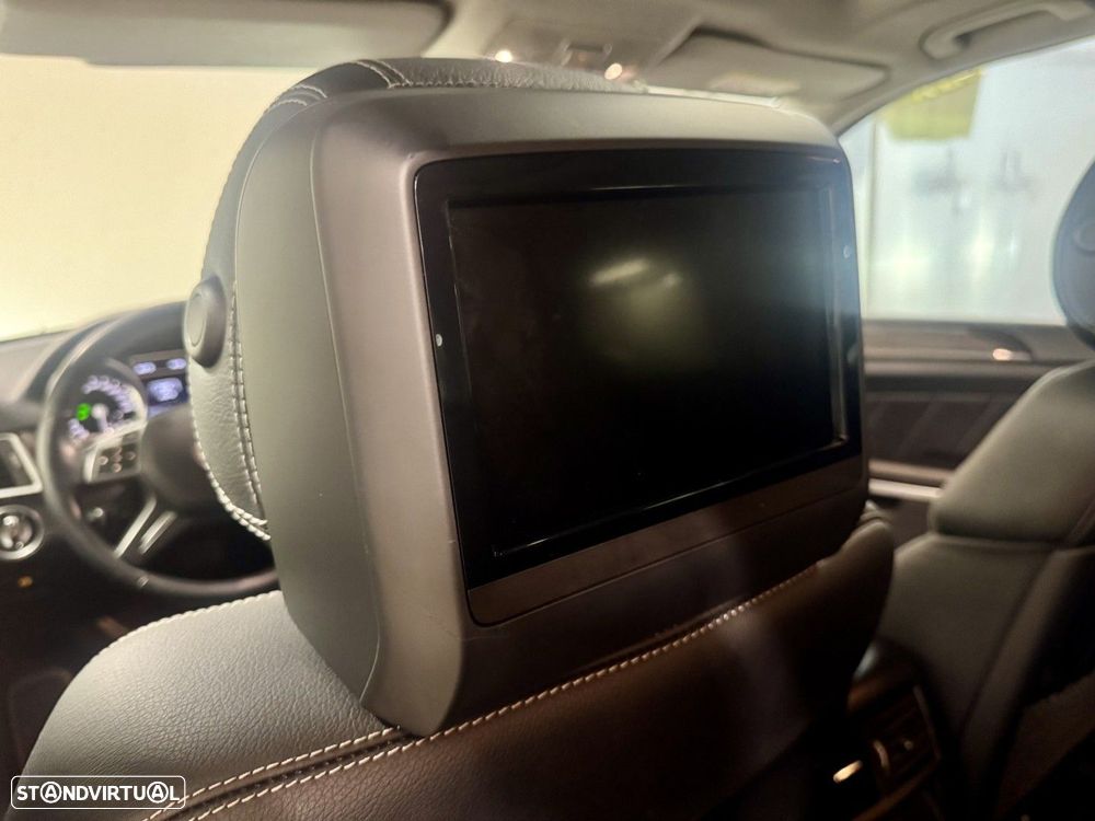 Mercedes-Benz GL 350 BlueTEC 4-Matic - 55