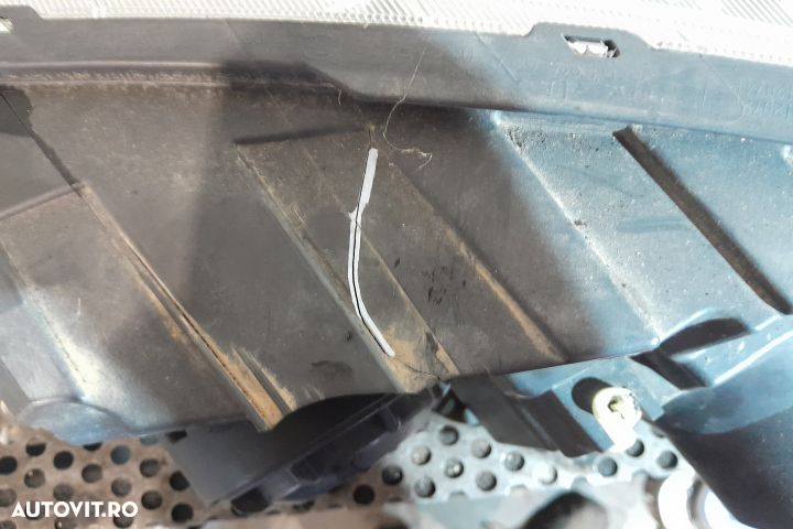 FAR DREAPTA CU DEFECT  2011 2.2D MX1253 Chevrolet Captiva 1 [2006 - 2 - 5