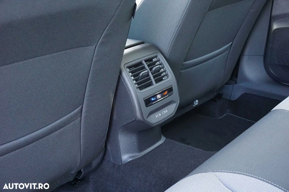 Seat Leon 1.5 eTSI mHEV DSG7 Style - 32