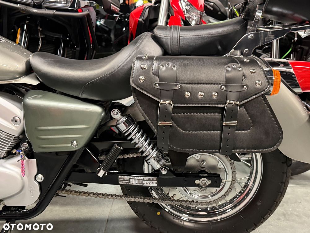 Honda Shadow - 29