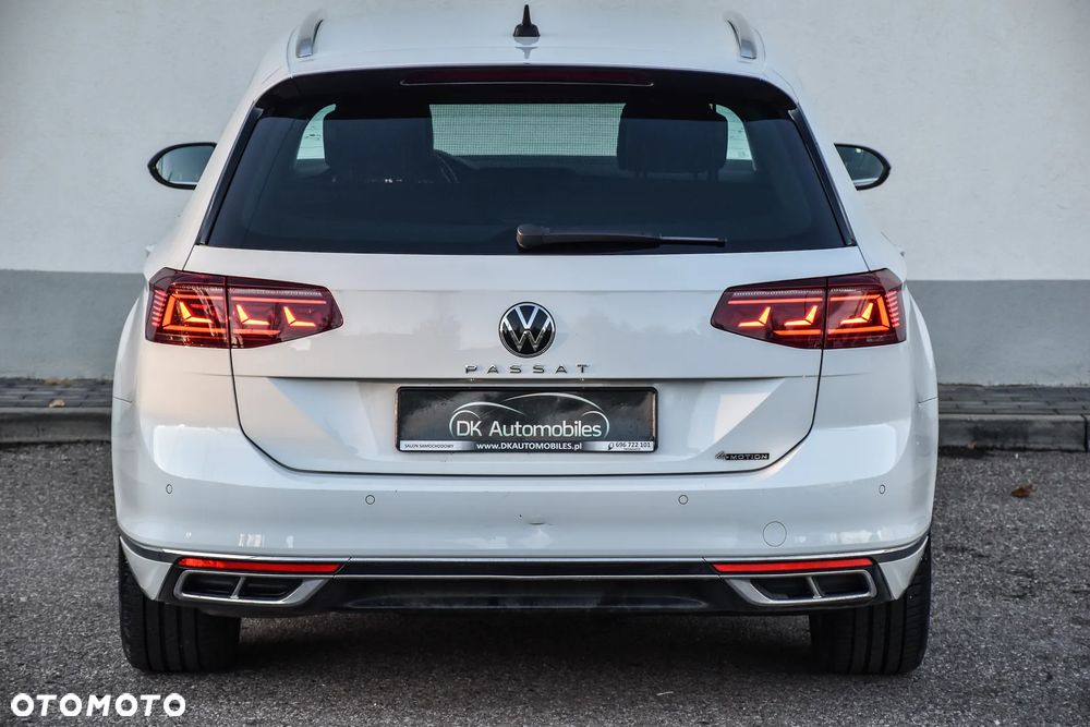 Volkswagen Passat 2.0 TDI SCR DSG 4Motion Elegance - 6