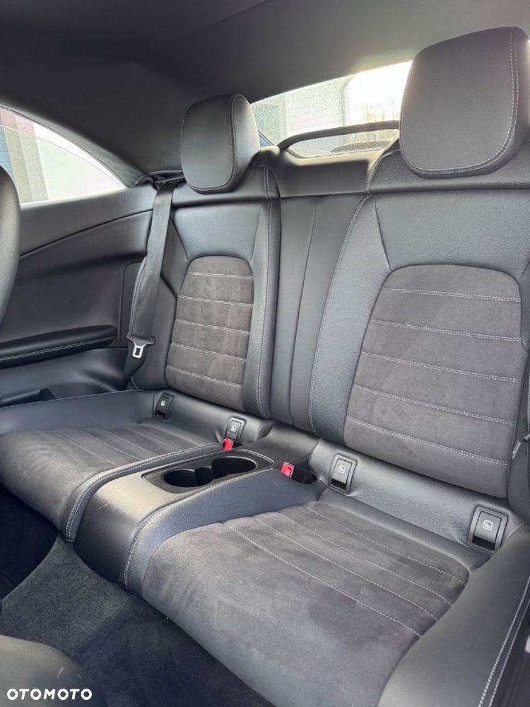 Mercedes-Benz Klasa C - 34