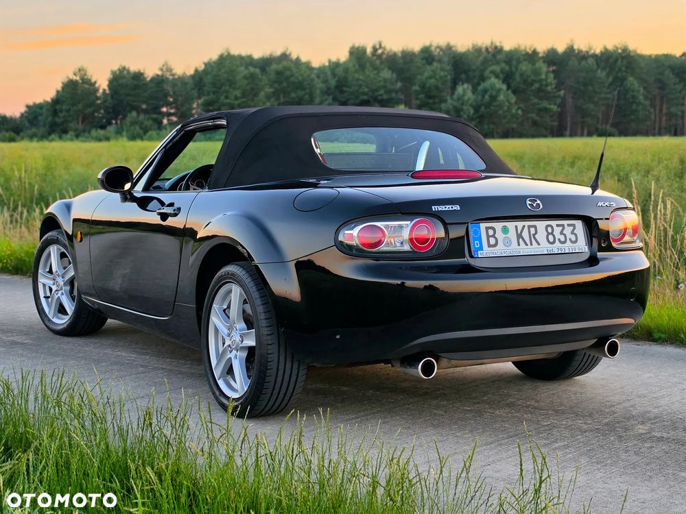 Mazda MX-5 1.8 Emotion - 2