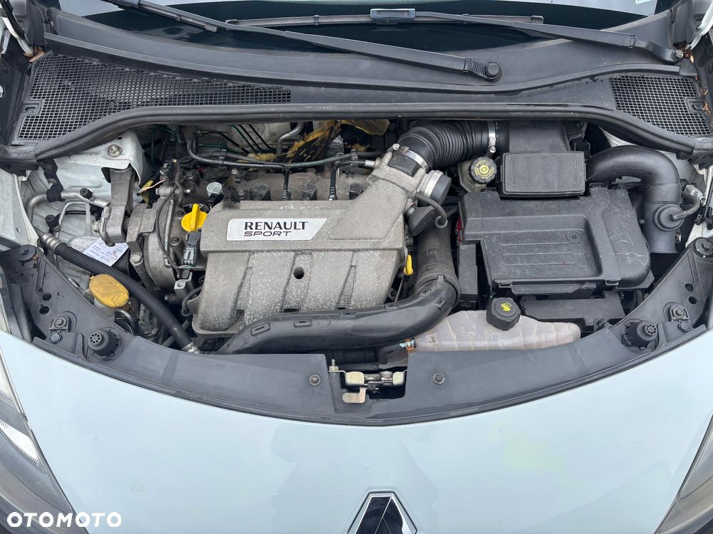 Renault Clio 2.0 16V 200 Sport - 13