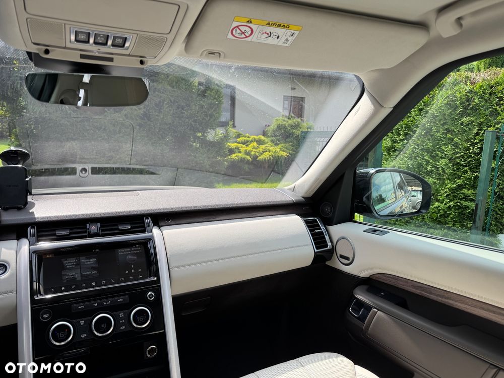 Land Rover Discovery V 3.0 TD6 HSE - 19