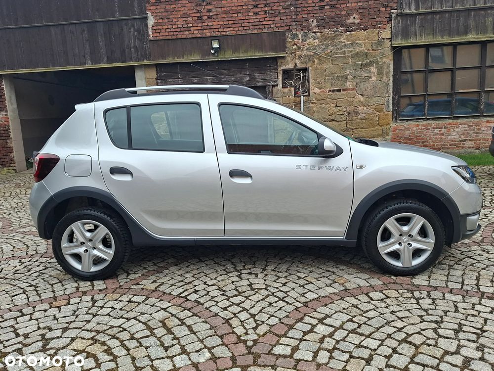 Dacia Sandero Stepway TCe 90 (S&S) Essential - 7
