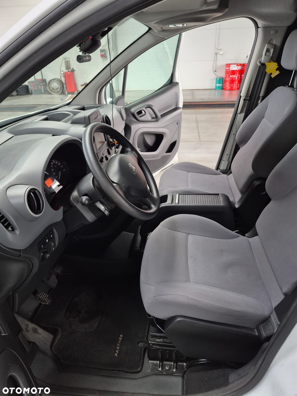 Peugeot Partner - 15