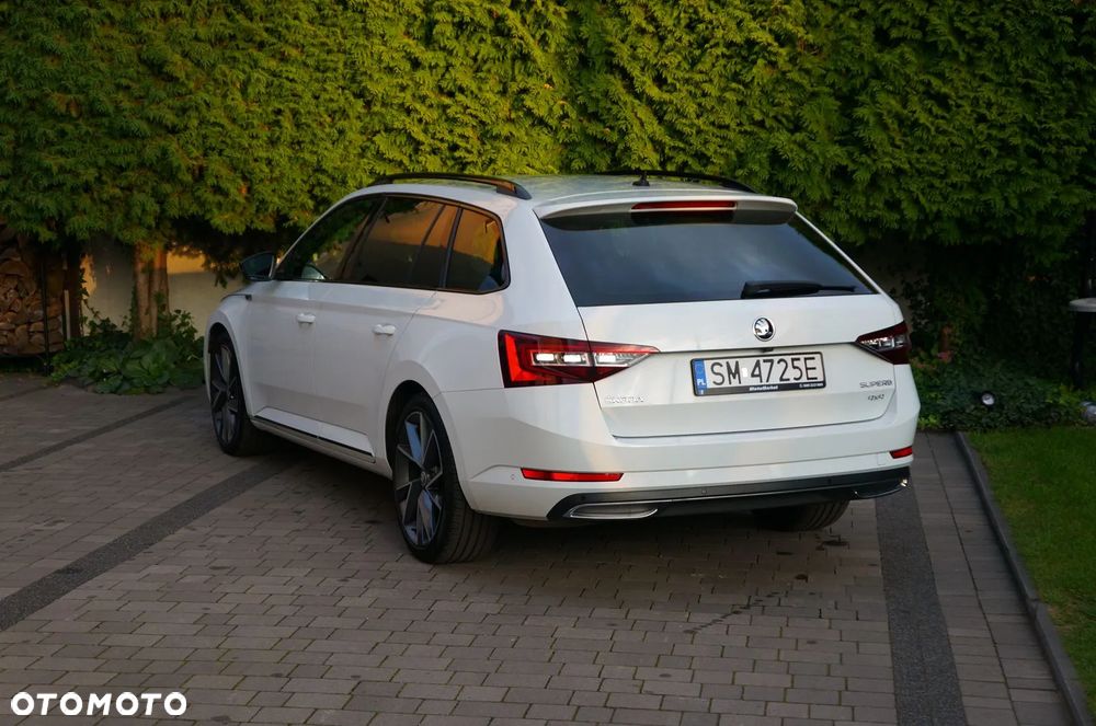 Skoda Superb 2.0 TDI 4x4 Sportline DSG - 18