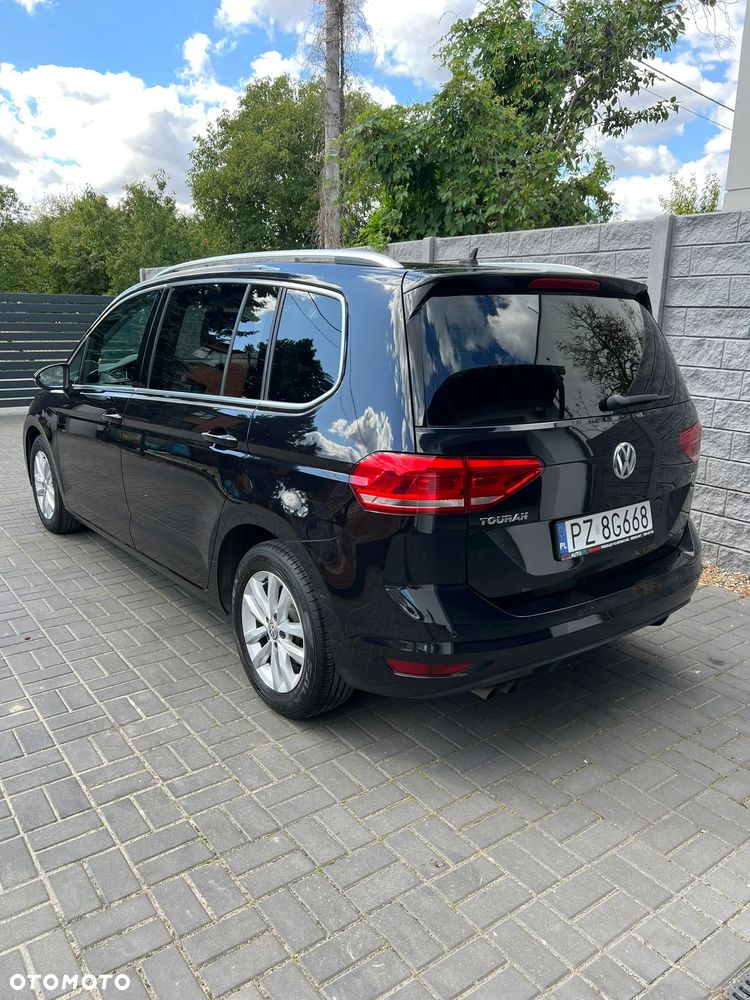 Volkswagen Touran 1.4 TSI BMT Highline DSG - 8