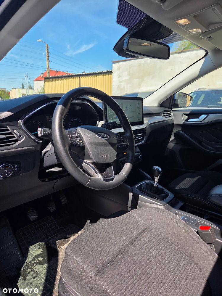 Ford Focus 1.0 EcoBoost Titanium - 14