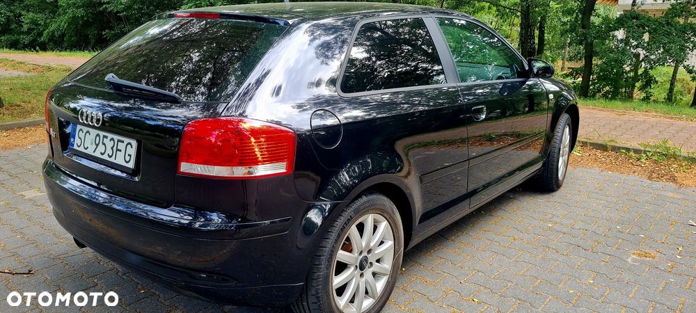 Audi A3 3-drzwiowe 1.6 Ambition - 2