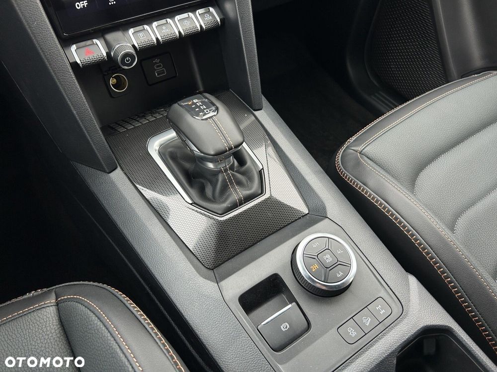 Volkswagen Amarok - 27