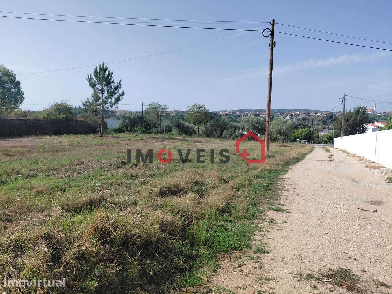 TERRENO PARA CONSTRUÇÃO COM DOIS ARTIGOS MATRICIAIS! - Grande imagem: 2/8