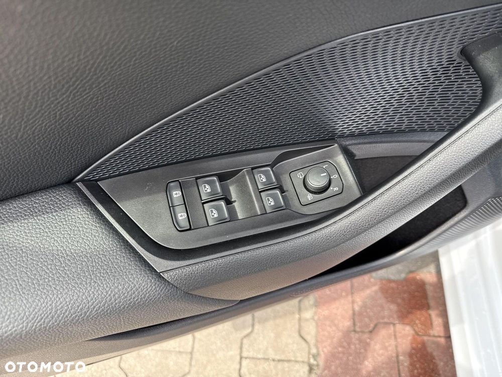 Skoda Octavia 1.5 TSI mHEV Sportline DSG - 12