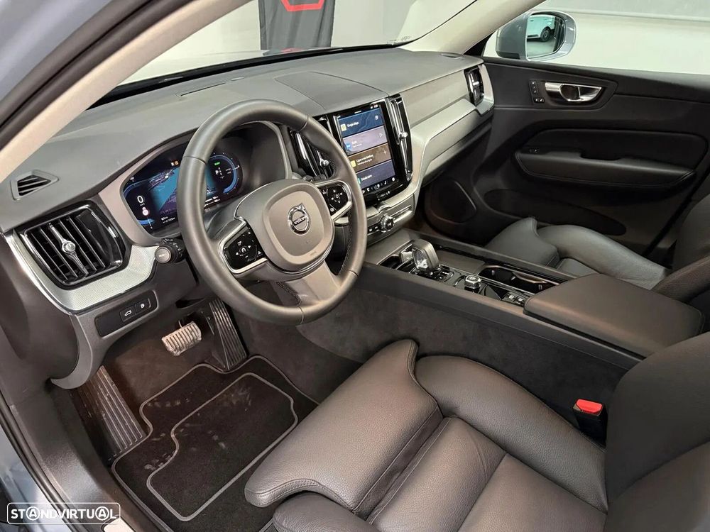 Volvo XC 60 2.0 T8 PHEV Plus Bright AWD - 17