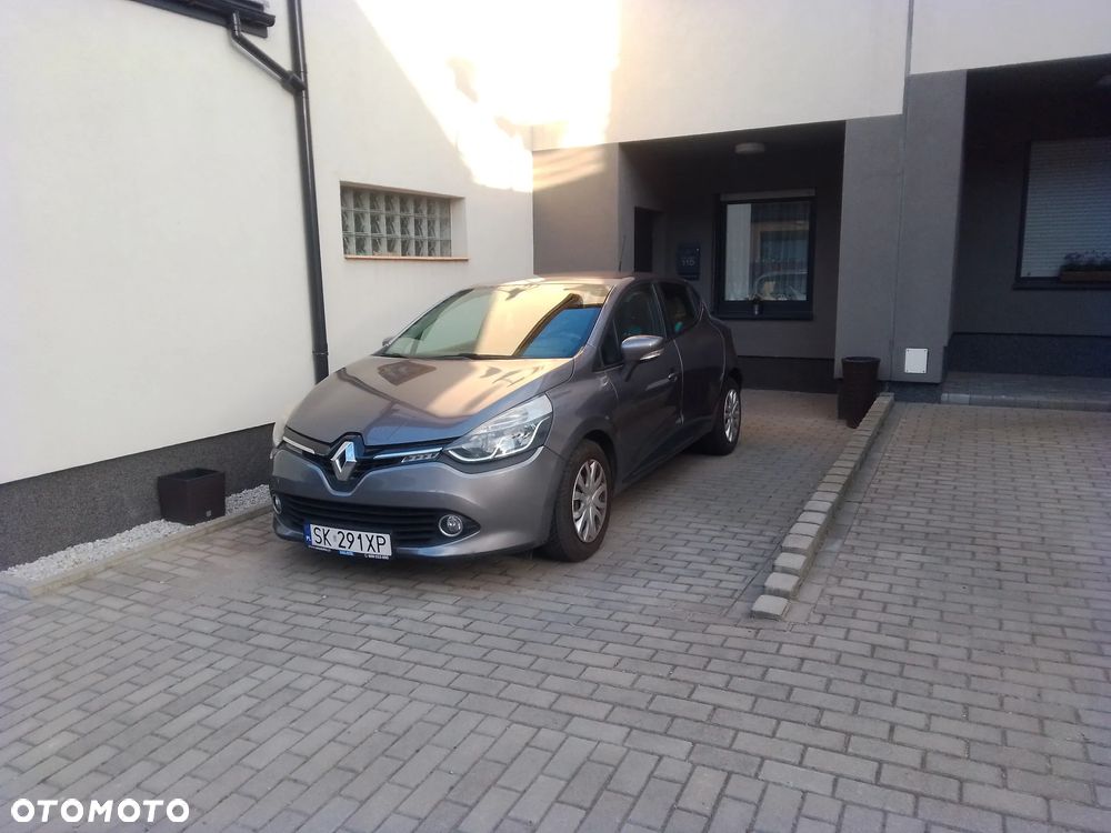 Renault Clio - 1
