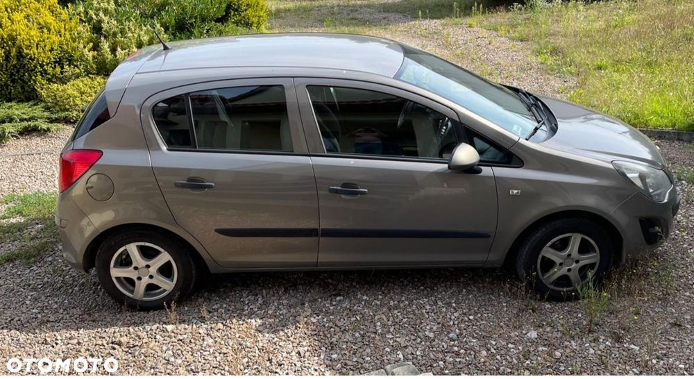 Opel Corsa 1.2 16V Enjoy - 1