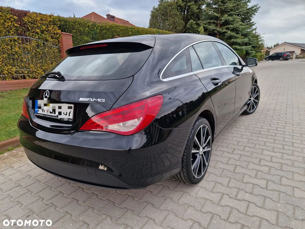 Mercedes-Benz CLA 200 CDI 7G-DCT Urban - 3