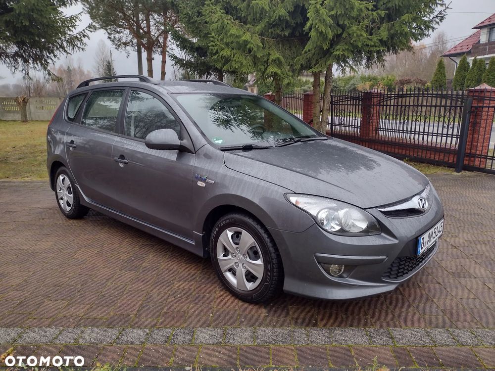 Hyundai i30 i30cw 1.4 blue Comfort