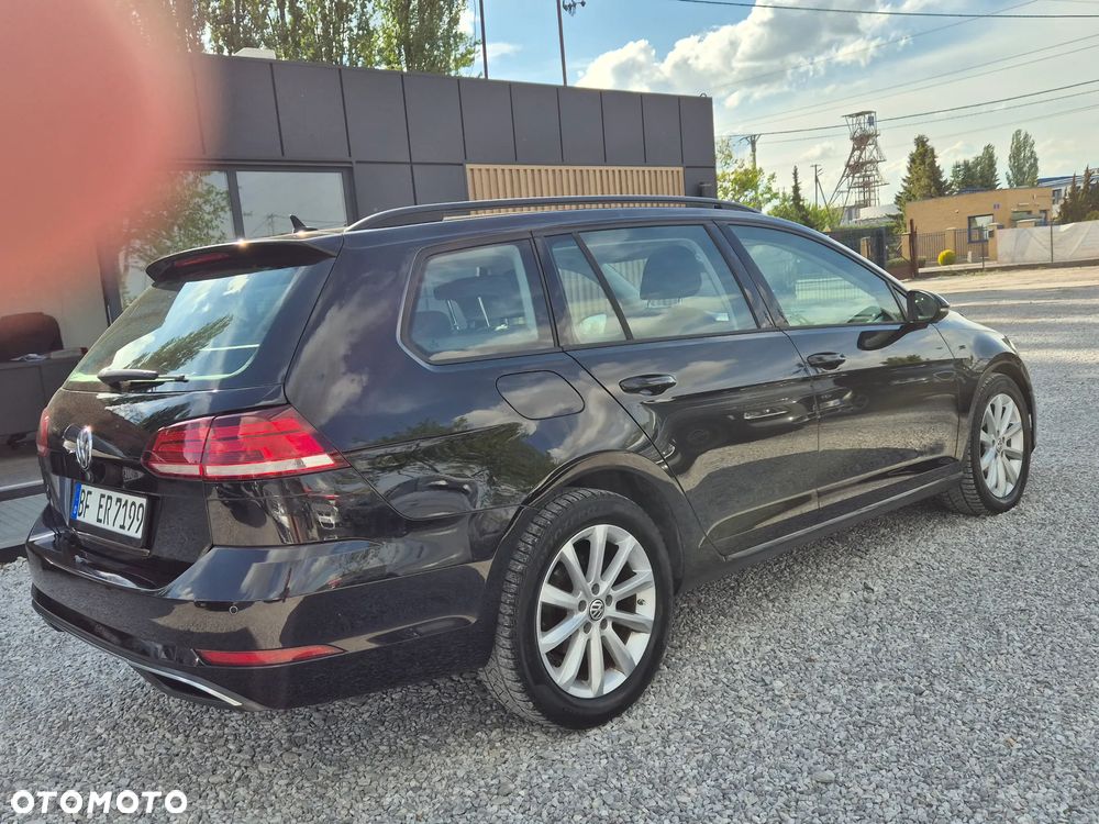 Volkswagen Golf 1.6 TDI (BlueMotion Technology) Comfortline - 11