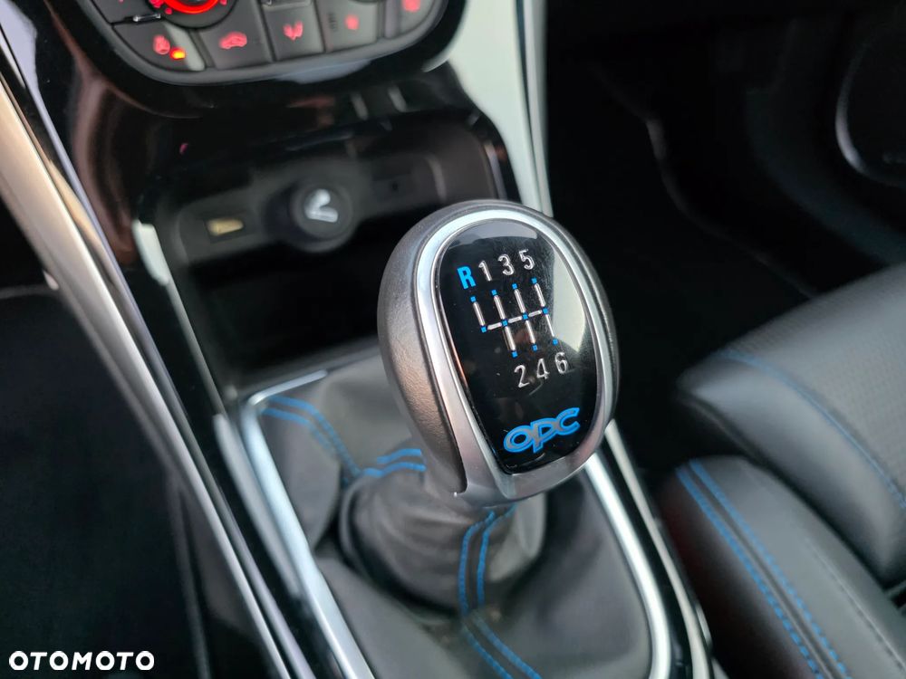 Opel Astra OPC - 24