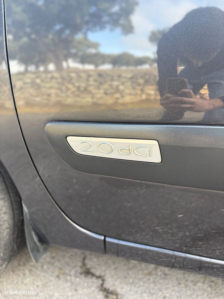 Renault Espace 2.0 dCi Initiale 7L - 10