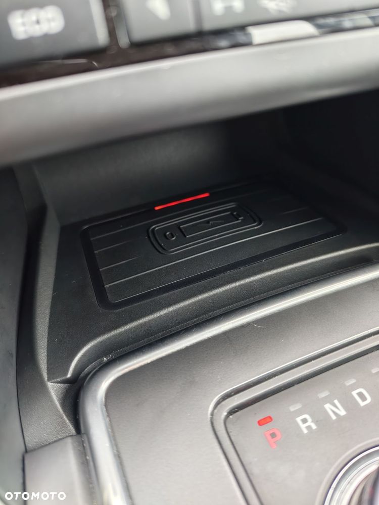 Land Rover Discovery Sport D180 SE - 35