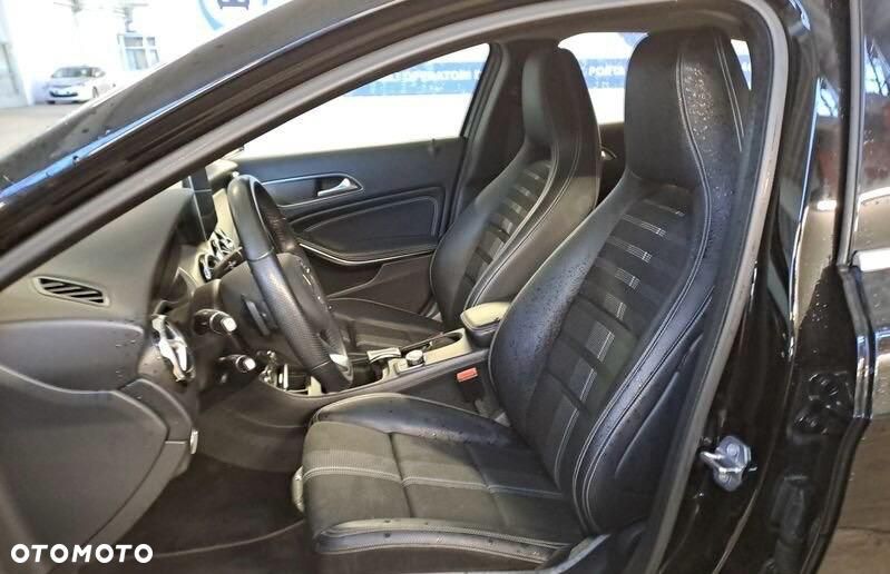 Mercedes-Benz GLA 180 7G-DCT Activity Edition - 6