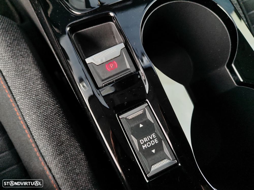 Peugeot e-208 50 kWh Active - 18