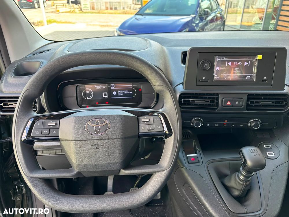 Toyota Proace 1.5 D-4D 100CP 6MT 4+1 L2 Comfort - 29